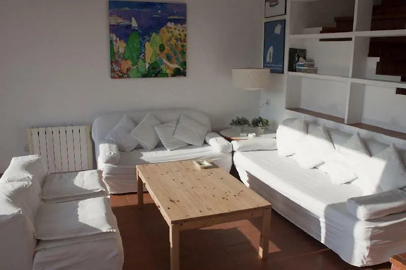 Casa Con Encanto Y Jardin Amplio En Cadaques Villa Holiday home