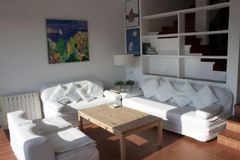 Casa Con Encanto Y Jardin Amplio En Cadaques Villa 0*,  Spain